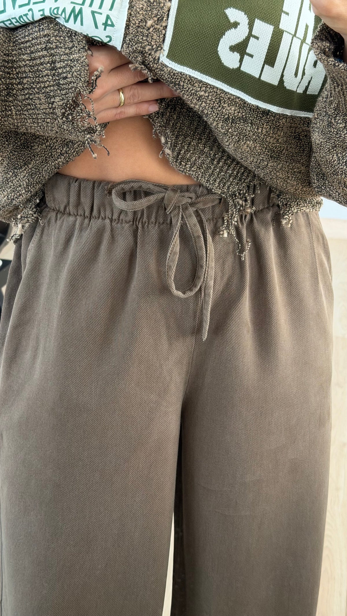 Haki Tencel Beli Lastikli Pantolon