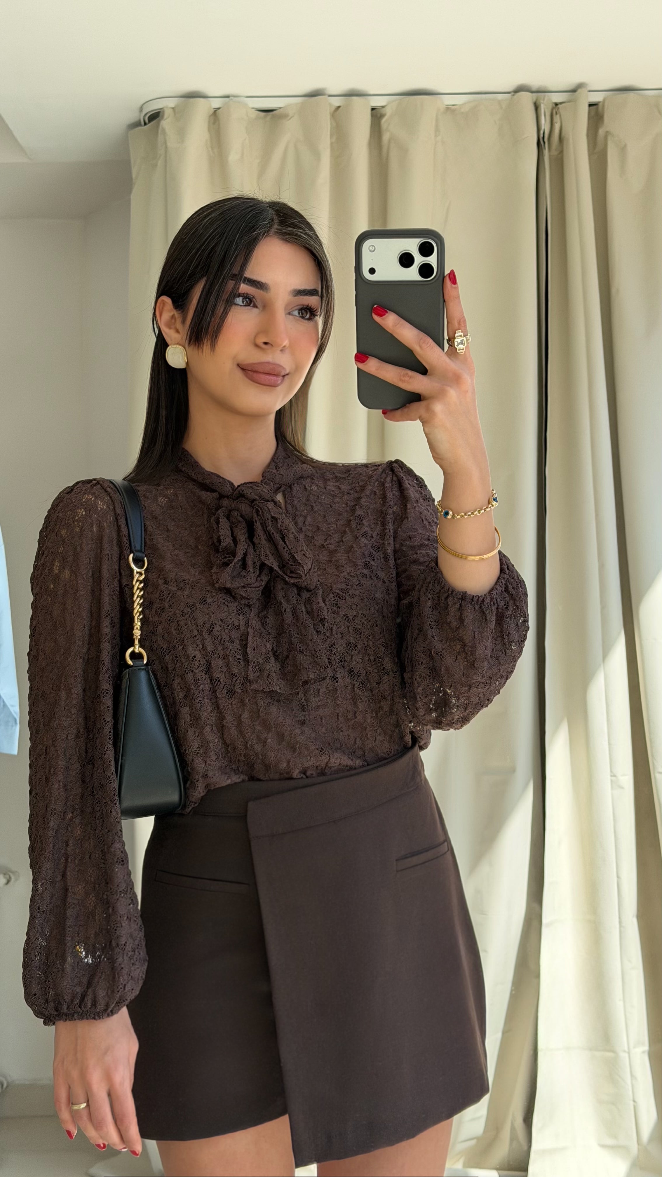 Kahverengi Dantelli Bağlamalı Bluz