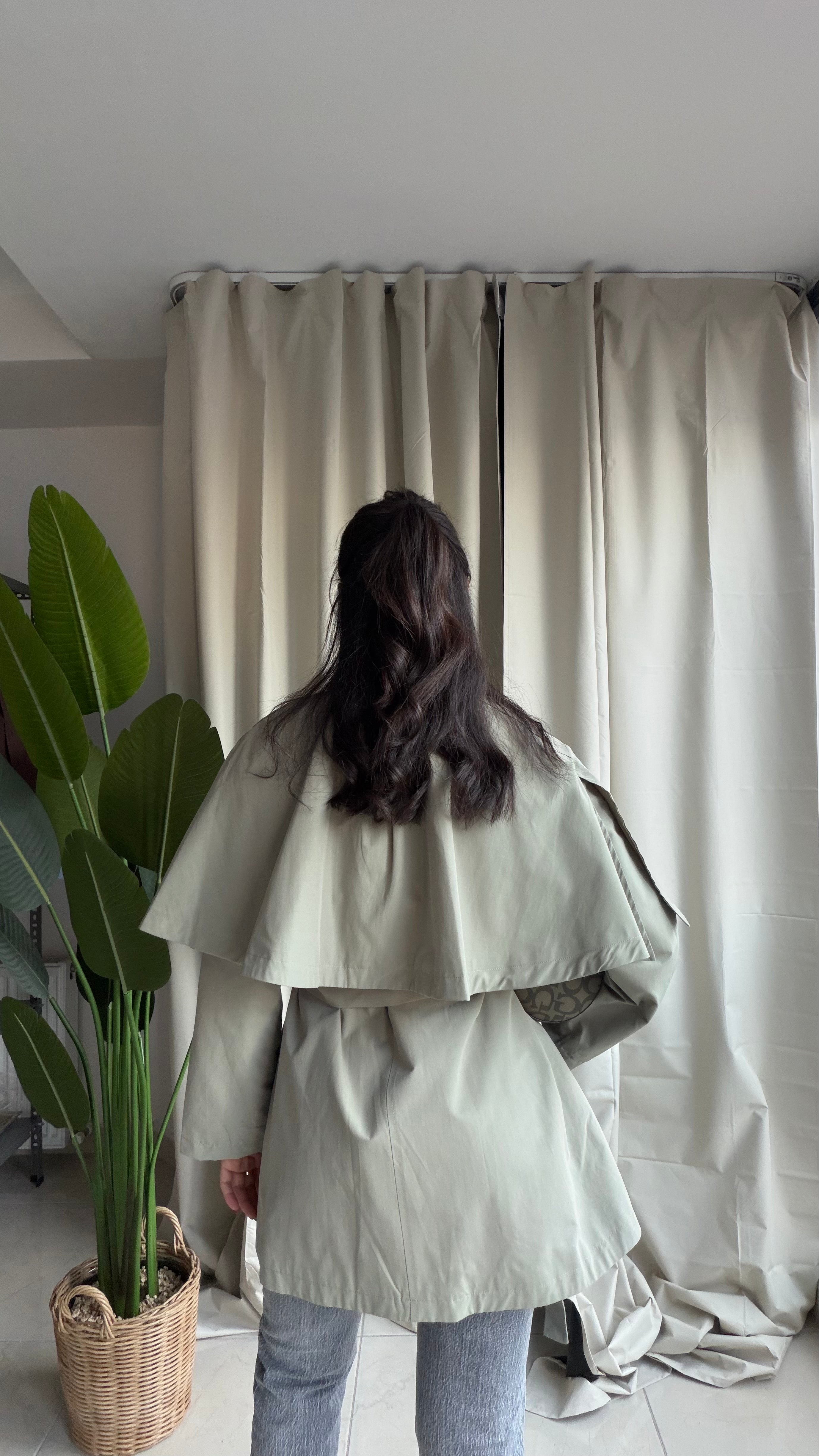 Pelerinli Kuşaklı Trençkot