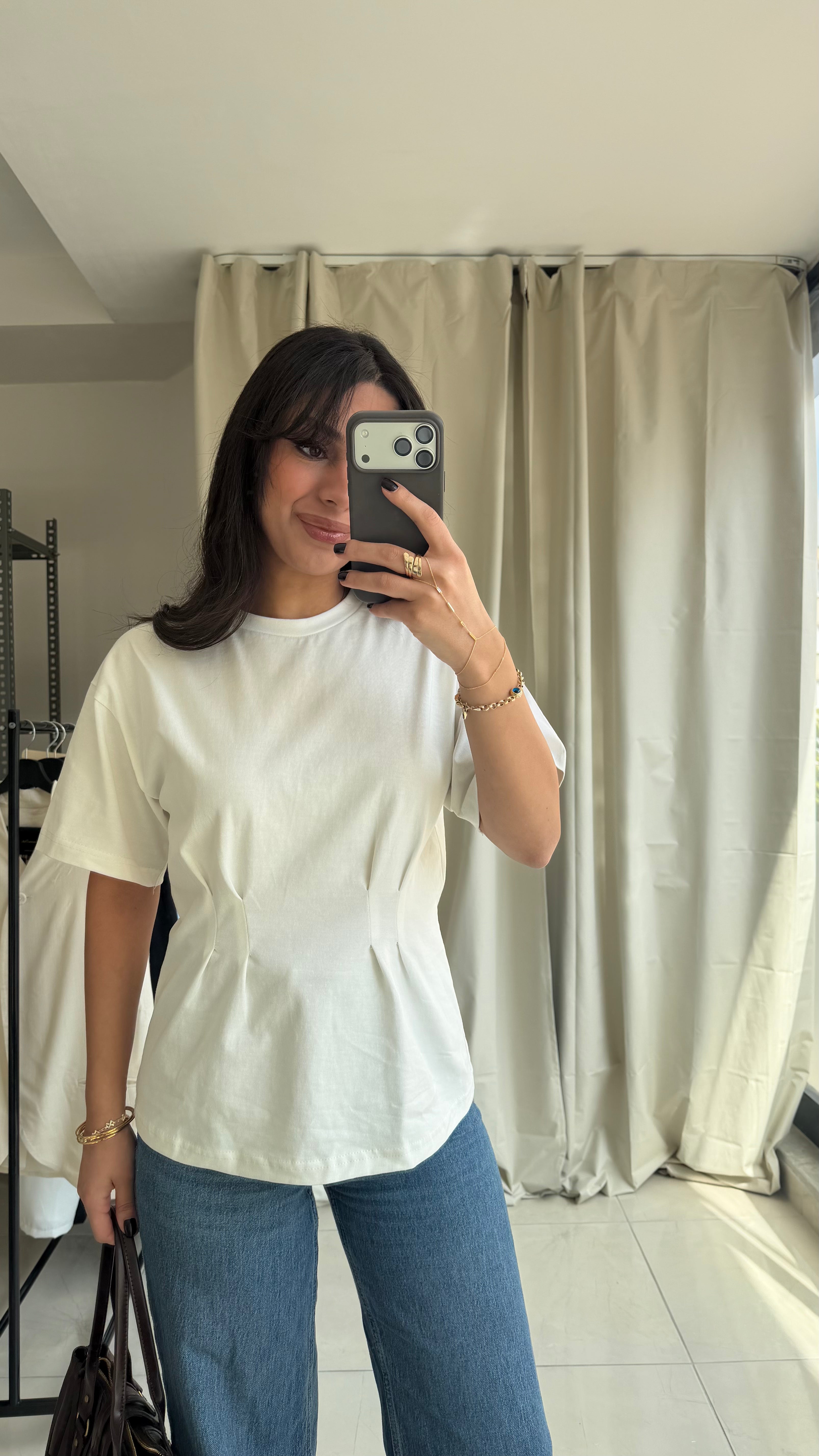 Beyaz Pileli Tişört