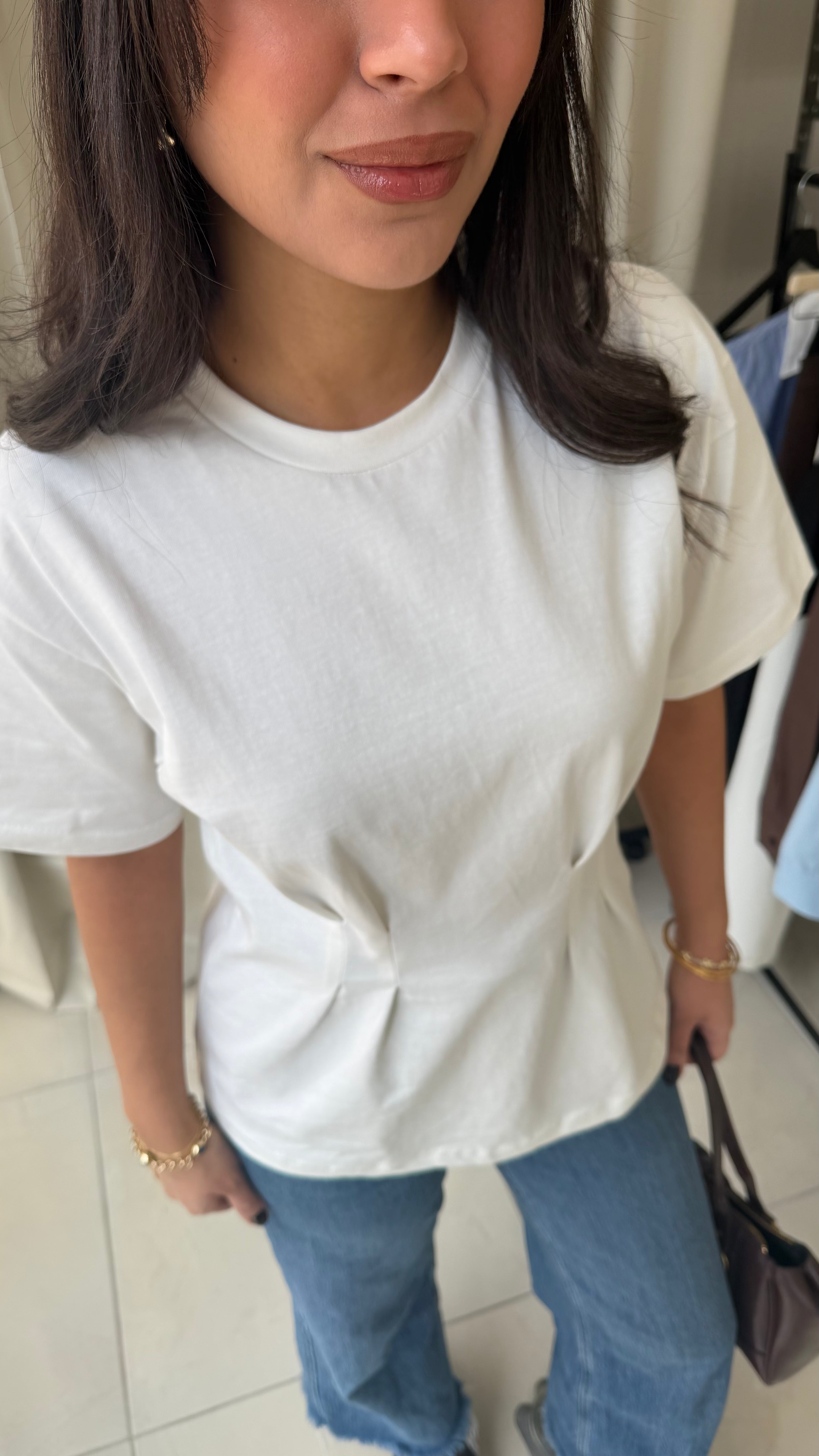 Beyaz Pileli Tişört