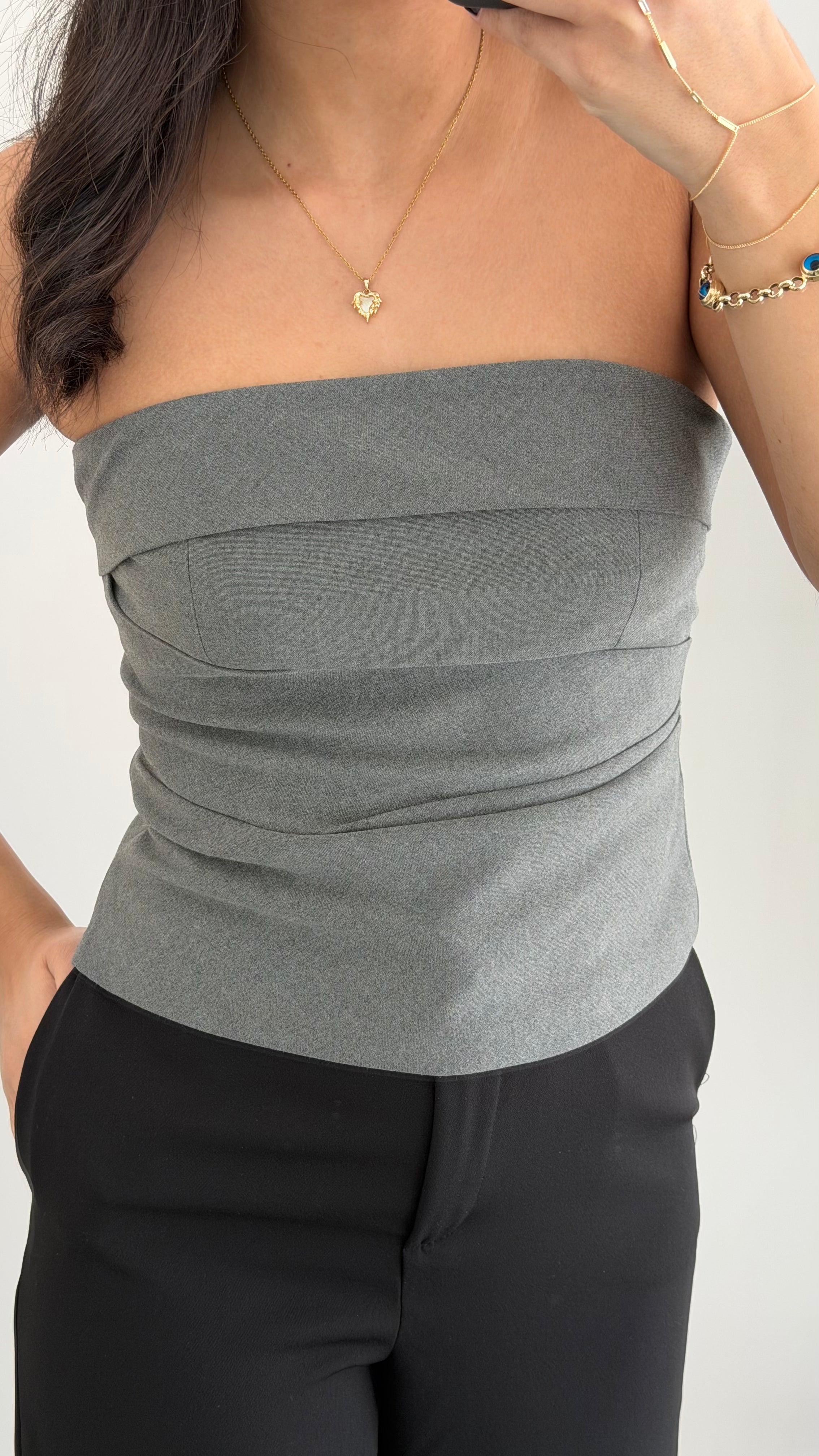 Gri Drapeli Straplez Büstiyer