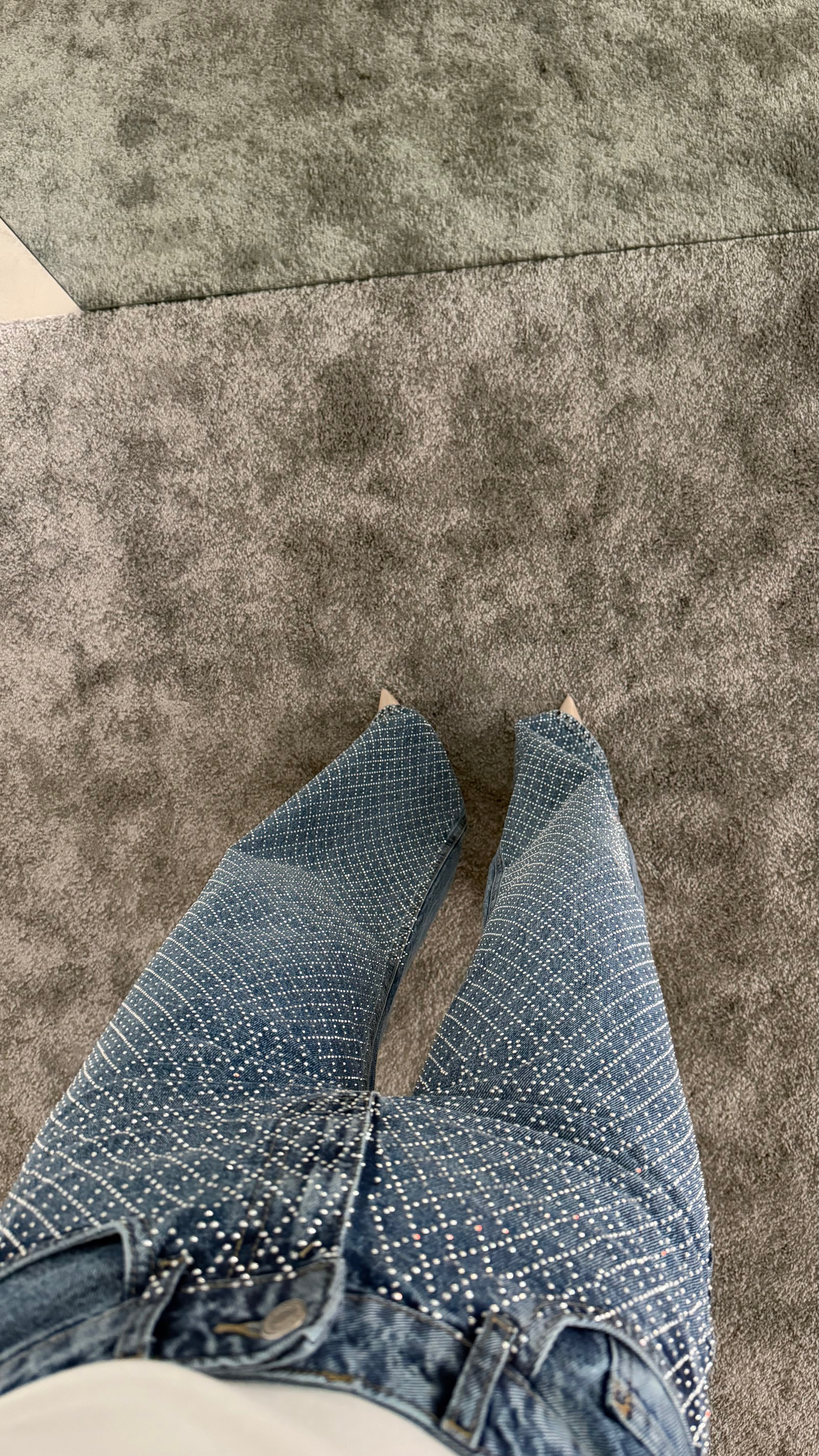 Taşlı Sık Baklava Desenli Jean