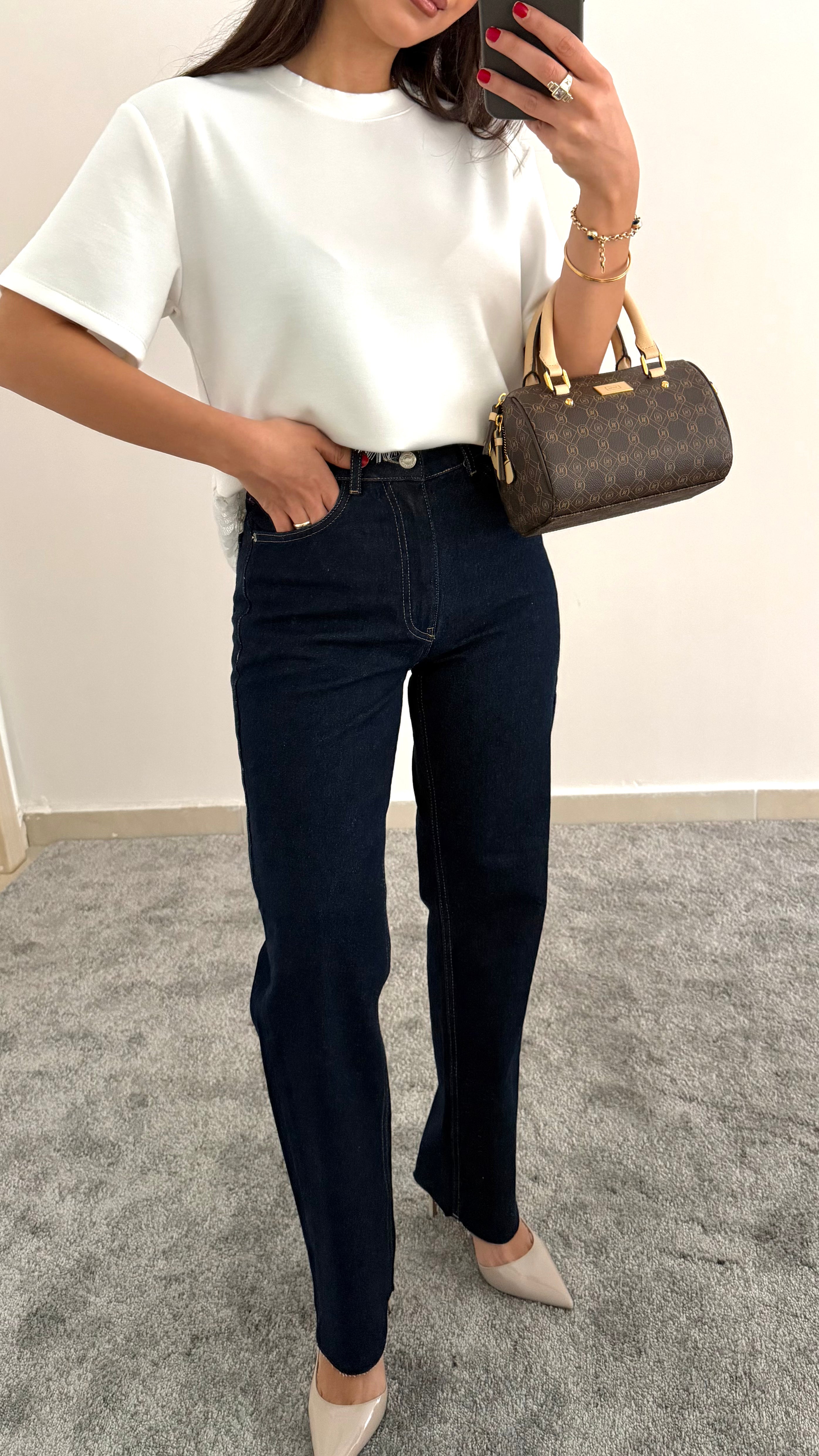 Lacivert Kesik Paça Straight Jean