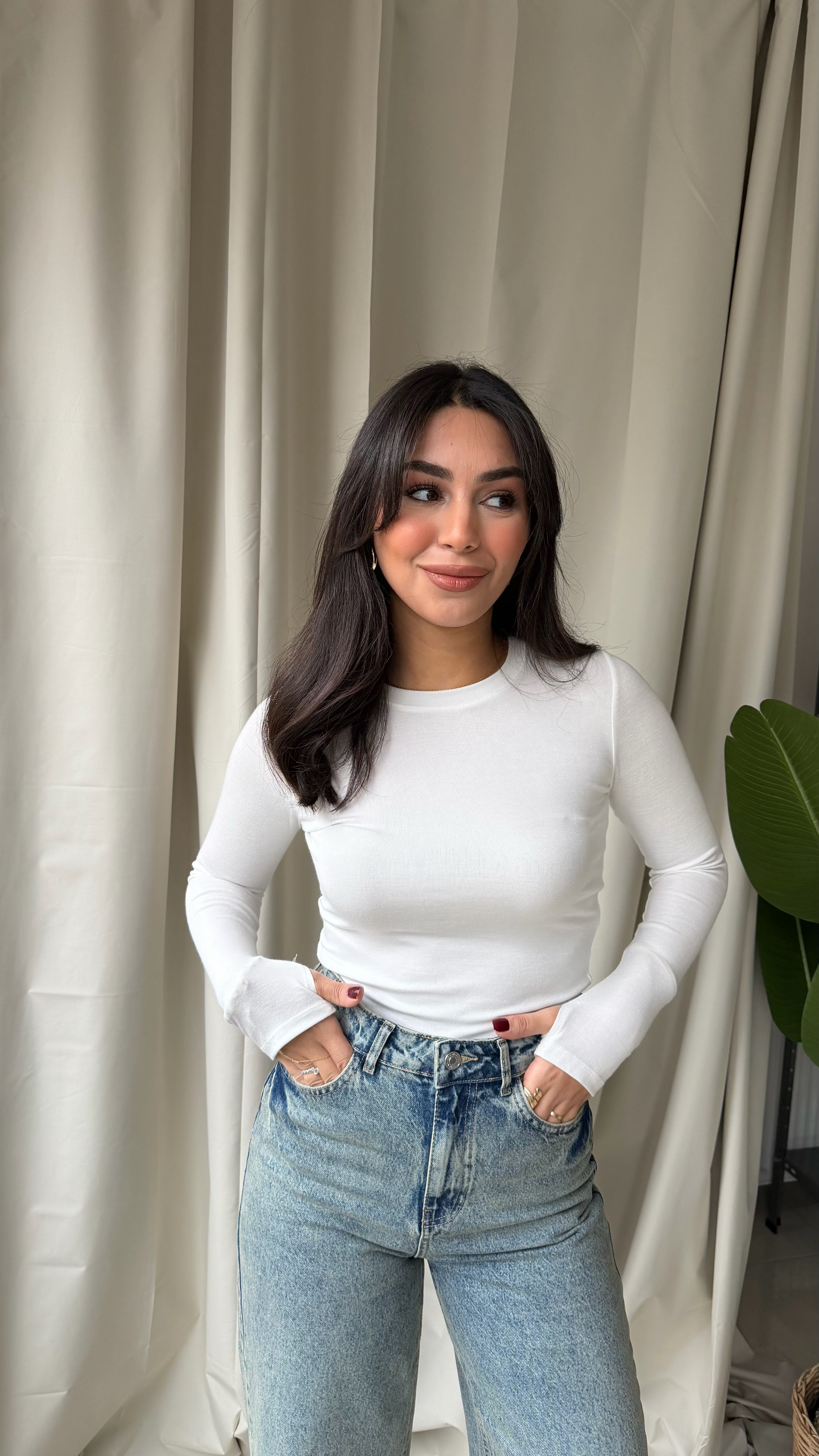 Uzun Kol Paramak Geçmeli Bluz Beyaz