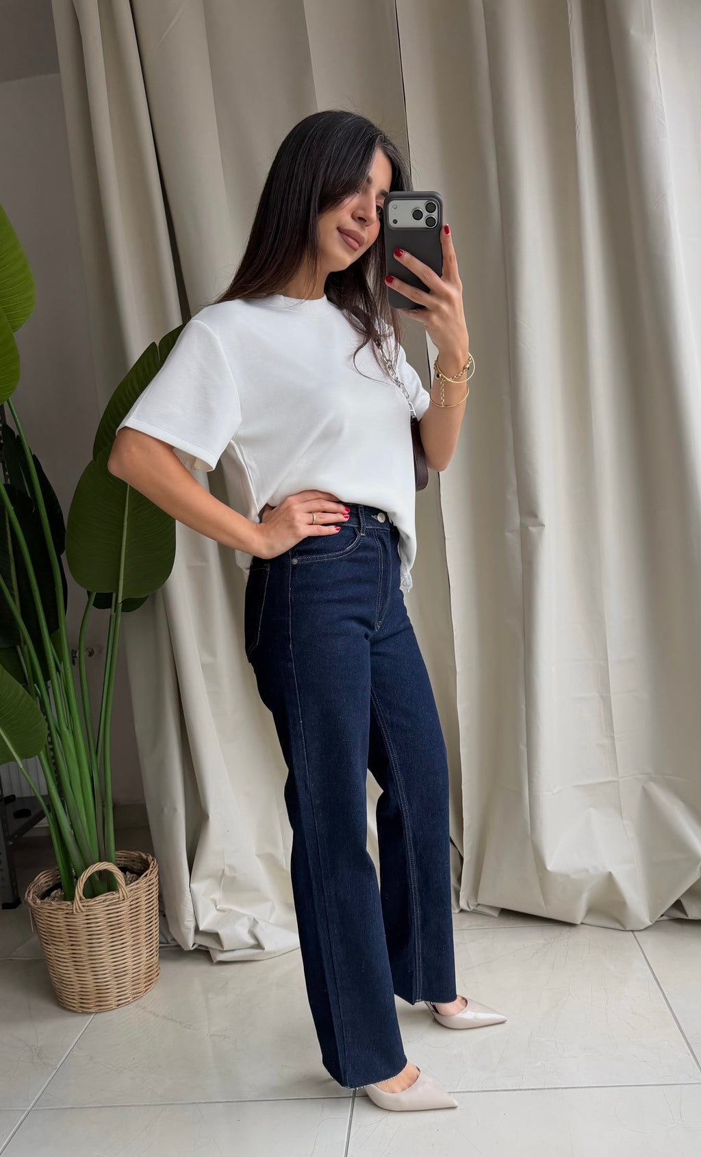 Lacivert Kesik Paça Straight Jean