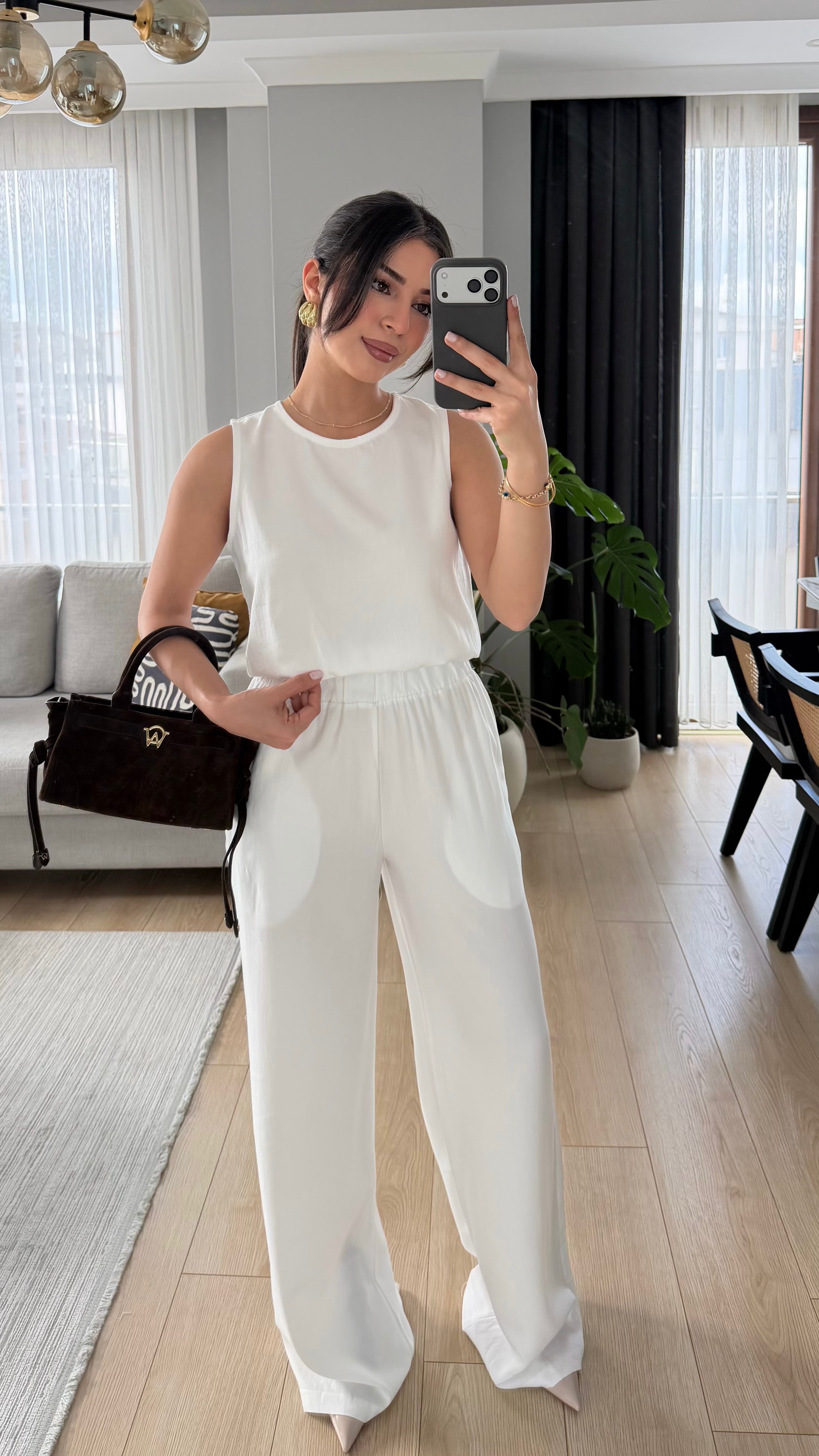 Beyaz Beli Lastikli Tencel Takım