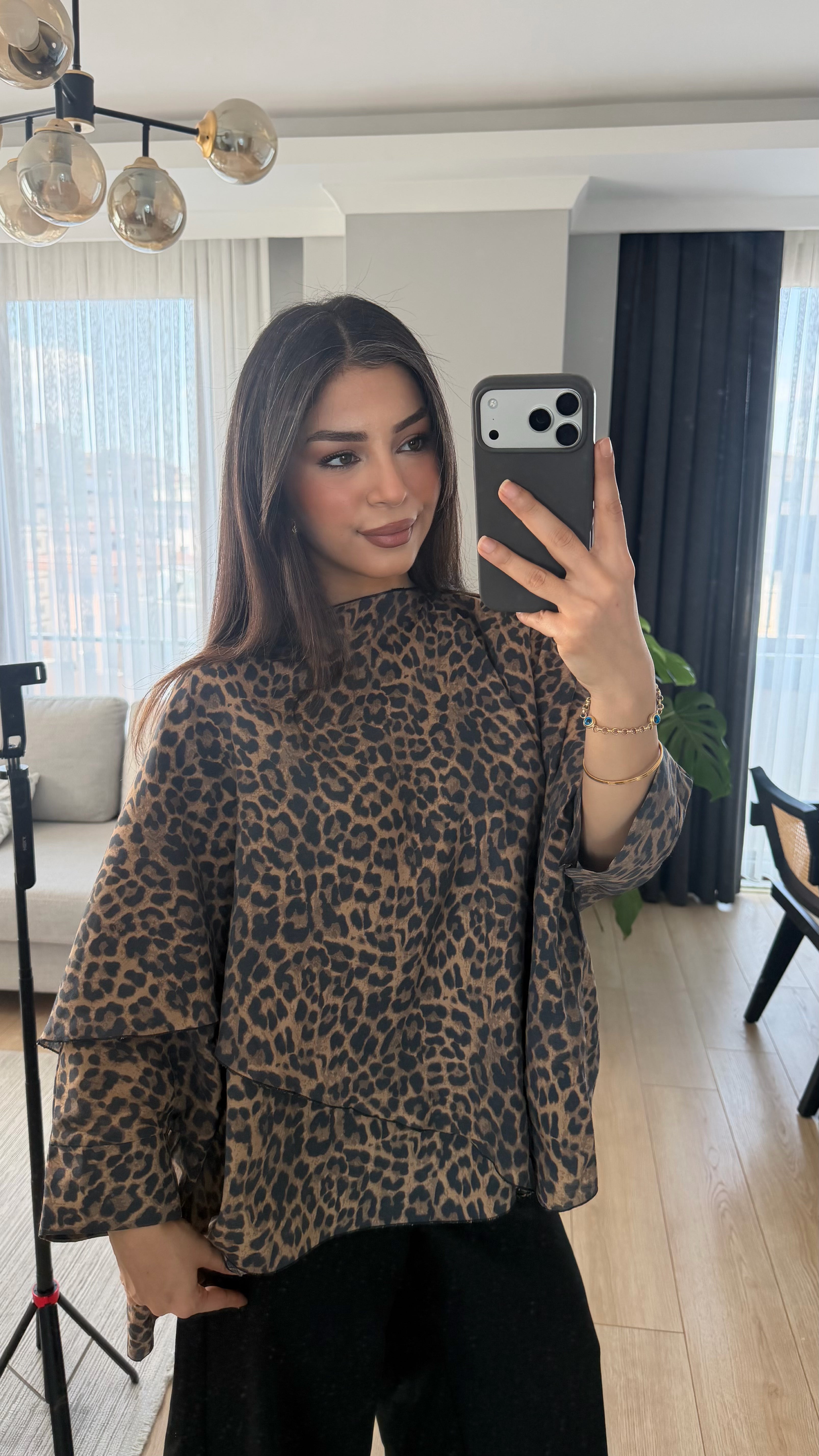 Leopar Pelerinli Bluz
